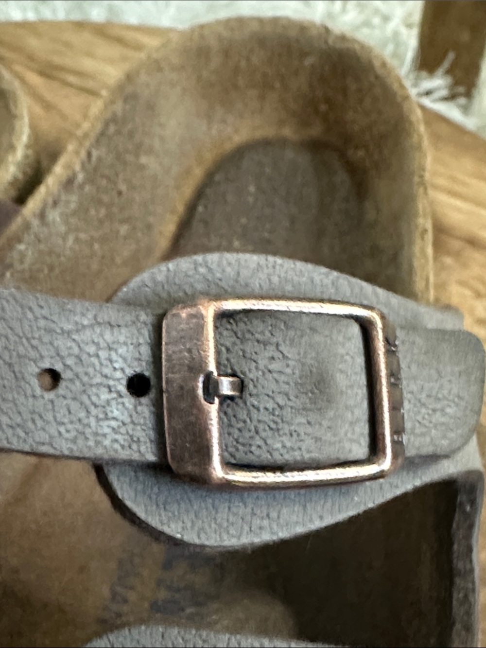 BIRKENSTOCK Florida Slide Sandals Three
Strap Size 38 (7-7.5) Synthetic Upper - Picture 13 of 17